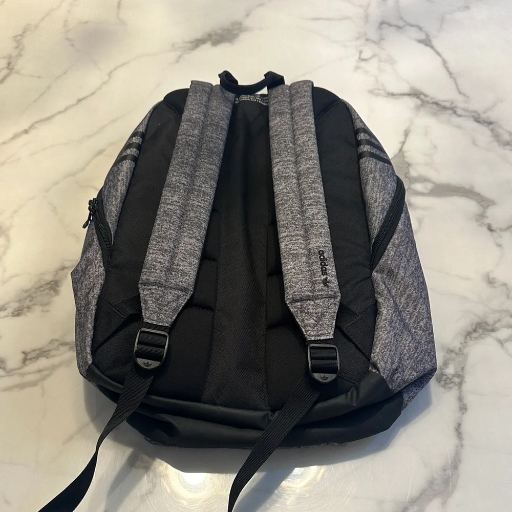 Adidas Heathered Gray Men's Backpack - Picture 2 of 5